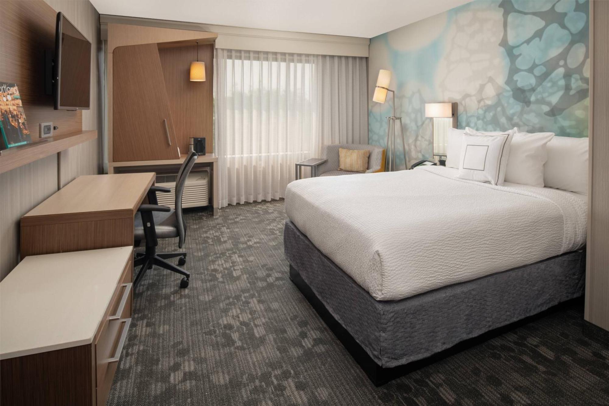 Готель Courtyard By Marriott Portland Airport Екстер'єр фото
